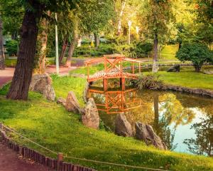  Սիրահարների այգի