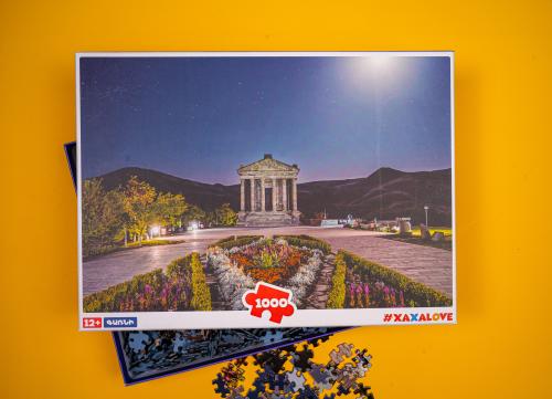 Փազլ 1000 կտոր - Գառնի